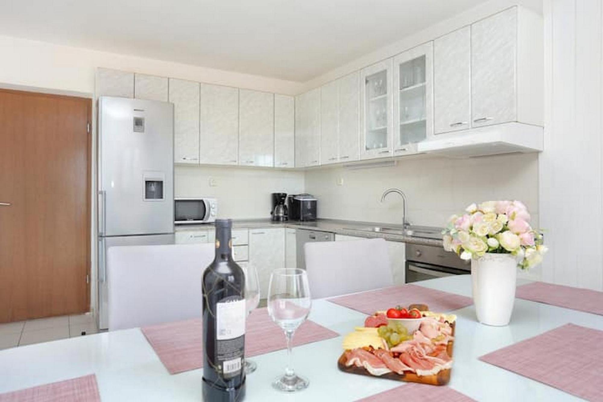 Holiday Home Mons Aureus Gornje Sitno 外观 照片
