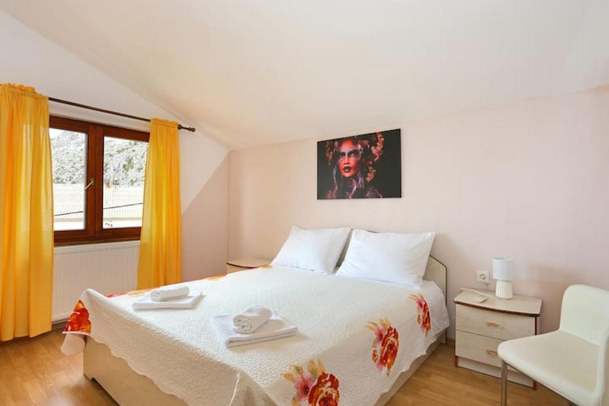 Holiday Home Mons Aureus Gornje Sitno 外观 照片
