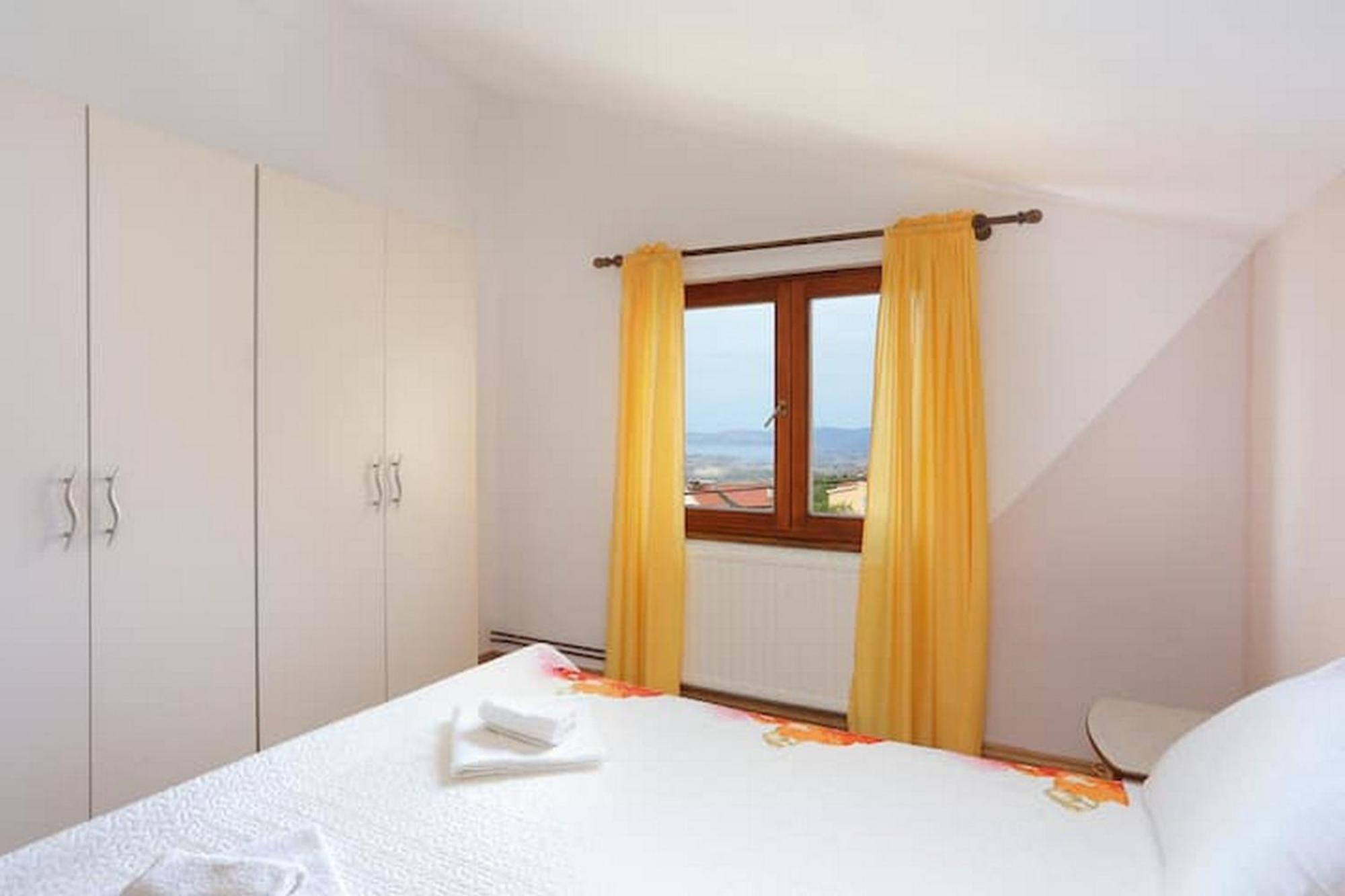 Holiday Home Mons Aureus Gornje Sitno 外观 照片