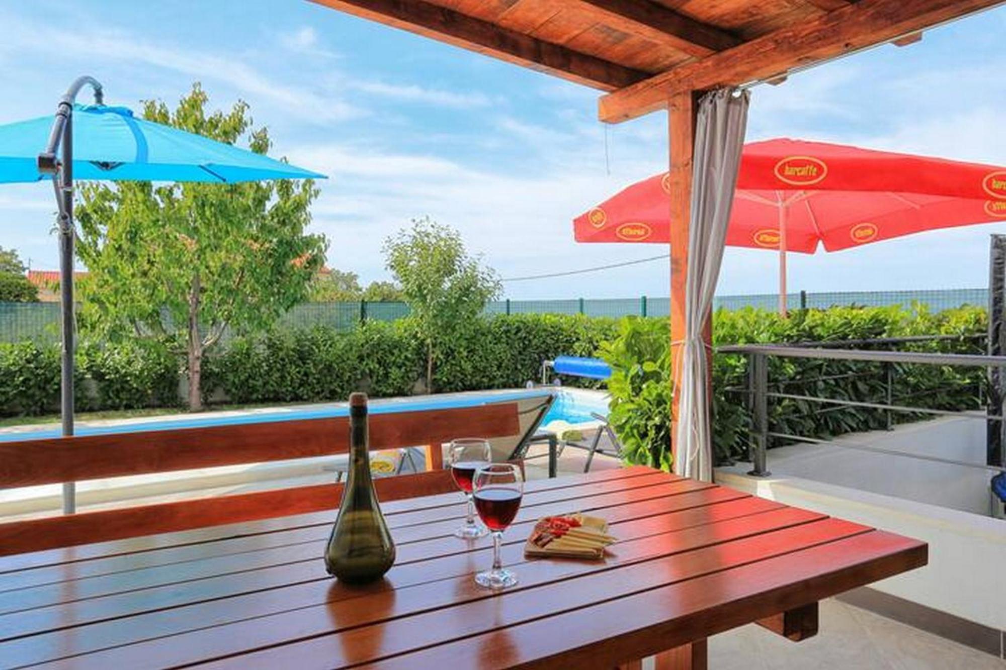 Holiday Home Mons Aureus Gornje Sitno 外观 照片